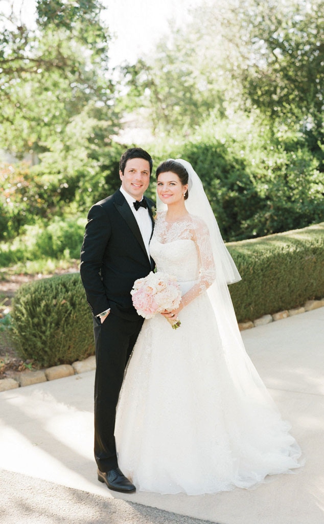 NeverBeforeSeen Photos From Casey Wilson's Wedding! E! Online UK